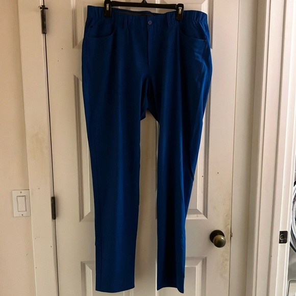 Under Armour Golf/Athleisure Slacks, 38x34, NWT!
